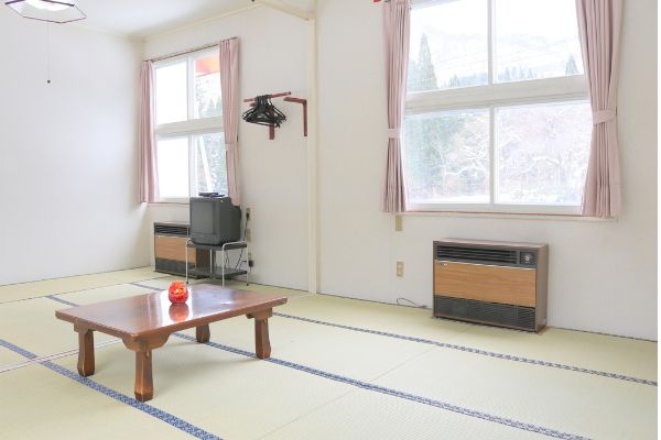 Kagura Whitehorse Inn (Yuzawa-machi)